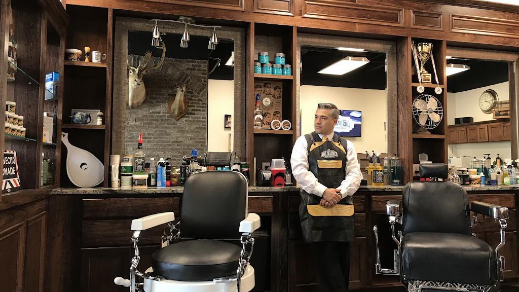 Luis Barber Classic Barbershop | 3015 Belshire Village Dr #112, Spring Hill, TN 37174, USA | Phone: (615) 302-8882