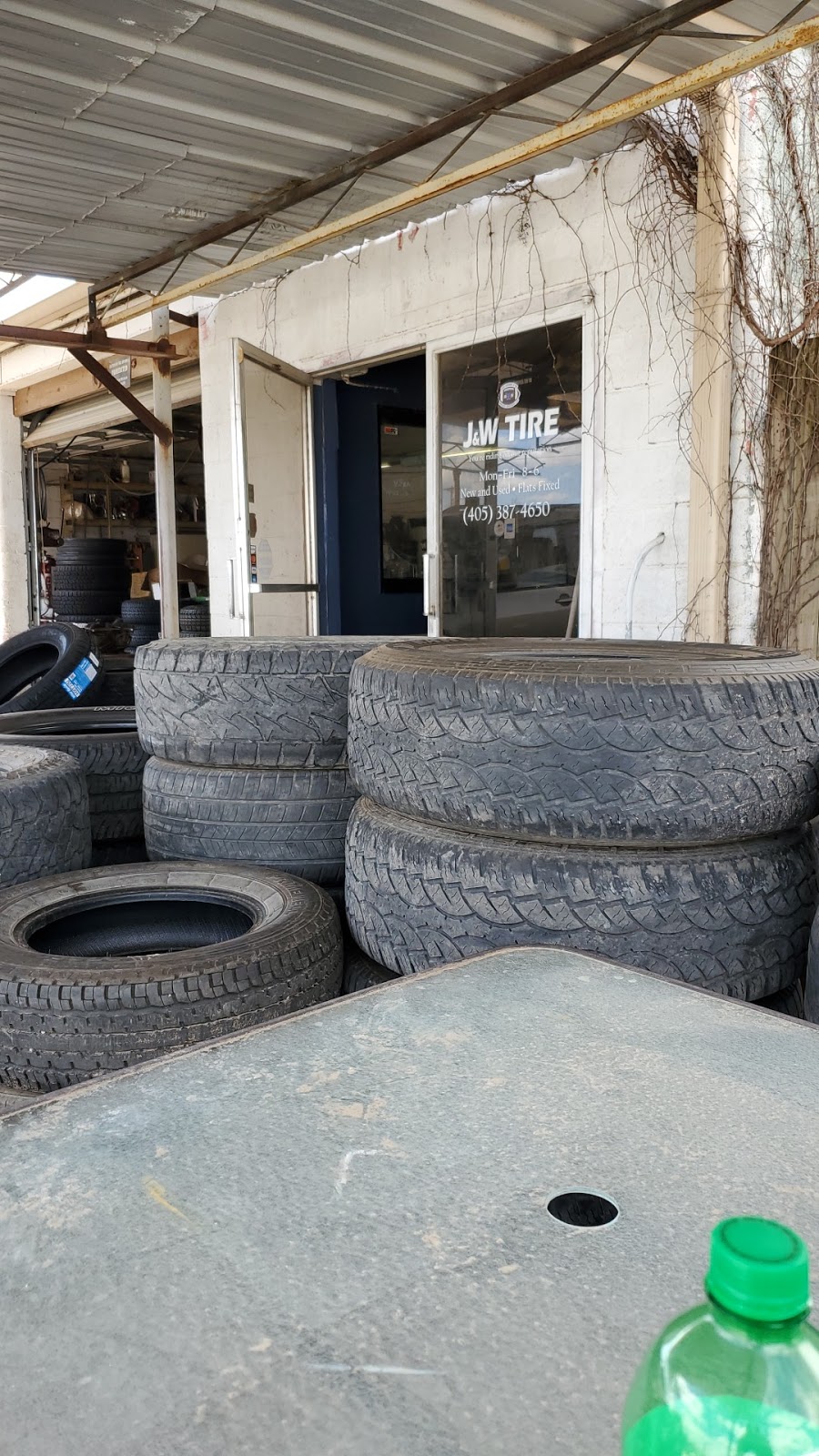 J & W Tire | 1401 N Main St, Newcastle, OK 73065, USA | Phone: (405) 387-4650