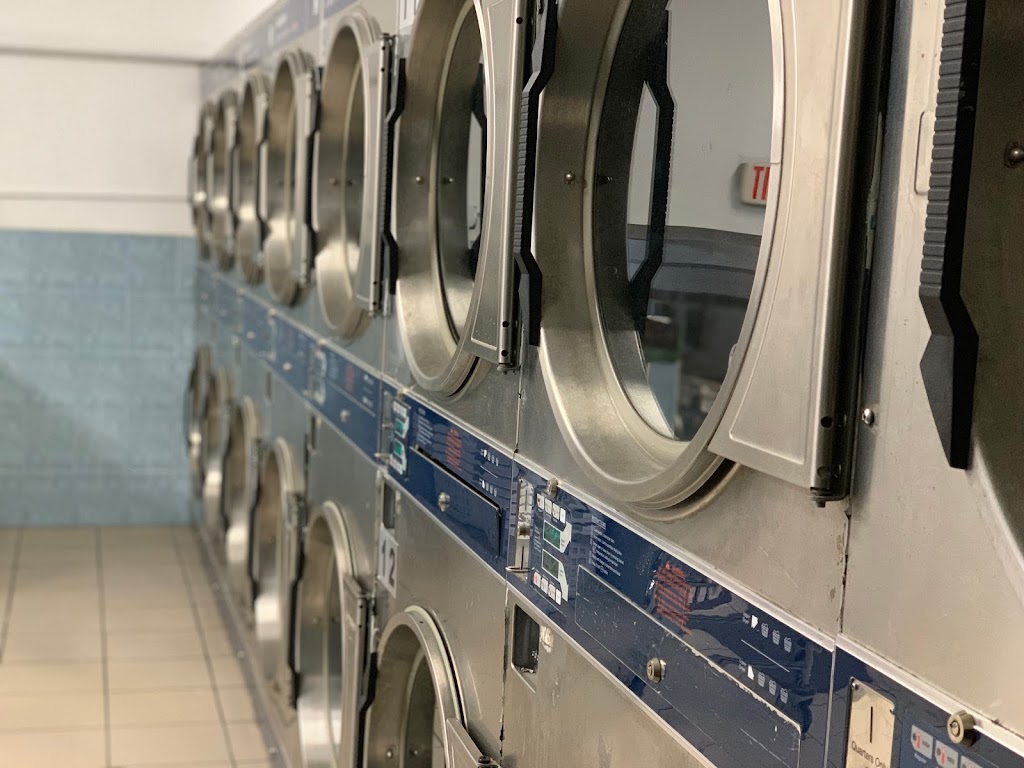 Grandma Laundromat | 35 Allen St, New York, NY 10002, USA | Phone: (212) 966-0285