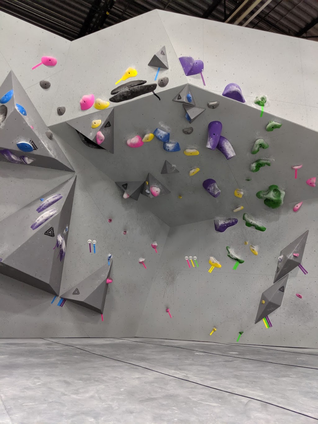 Gravity Climbing Gym - Niagara | 399 Vansickle Rd Unit 3, St. Catharines, ON L2S 3T4, Canada | Phone: (905) 988-6444