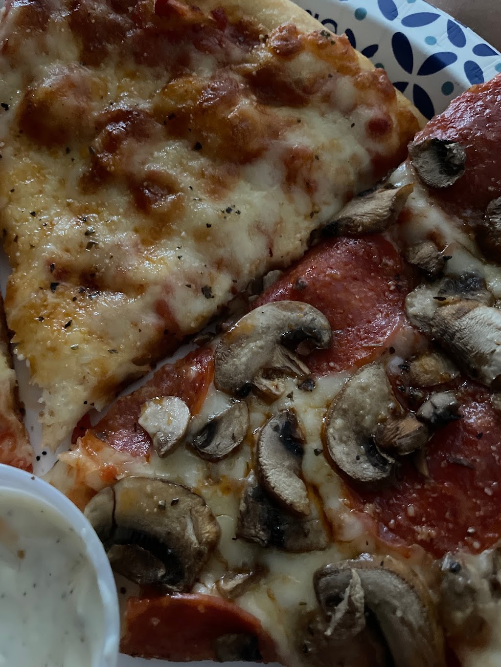 Uncle Joes Pizzeria | 3401 E Tudor Rd, Anchorage, AK 99507, USA | Phone: (907) 337-4652