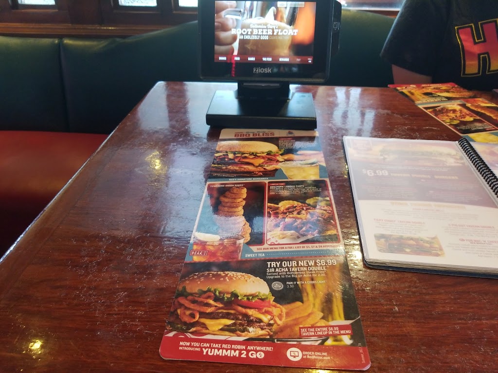 Red Robin Gourmet Burgers and Brews | 1701 William D Tate Ave, Grapevine, TX 76051, USA | Phone: (817) 481-6335