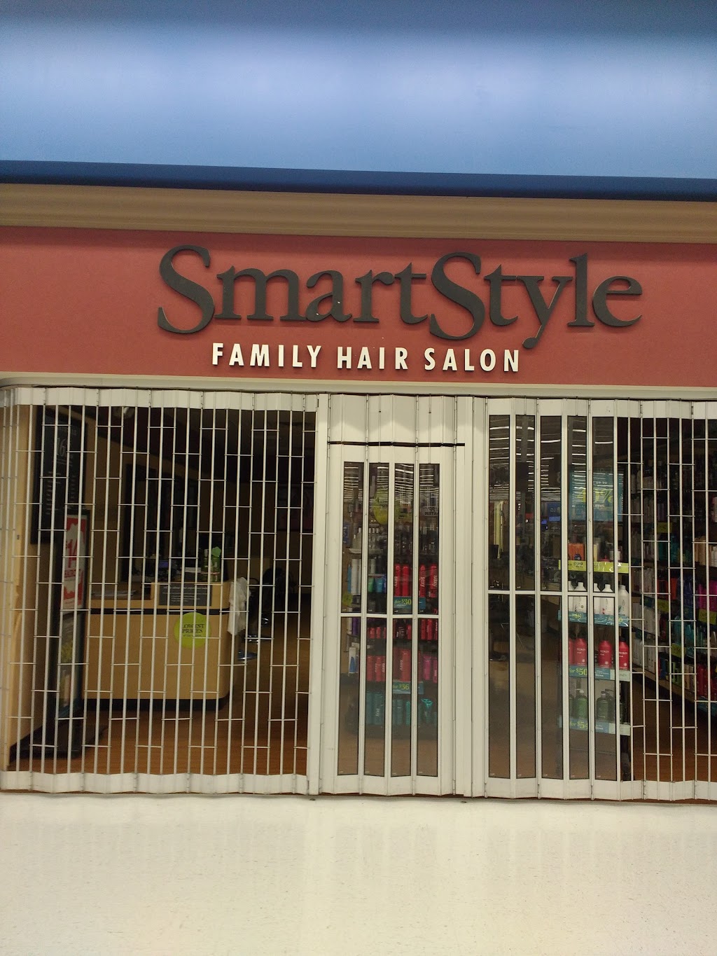 SmartStyle Hair Salon | 7100 Tecumseh Rd E, Windsor, ON N8T 1E6, Canada | Phone: (519) 945-3284