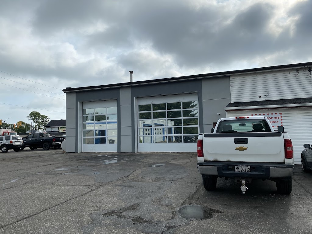 Belle River Auto Bros. | 224 South St Unit B, Belle River, ON N0R 1A0, Canada | Phone: (519) 715-9600