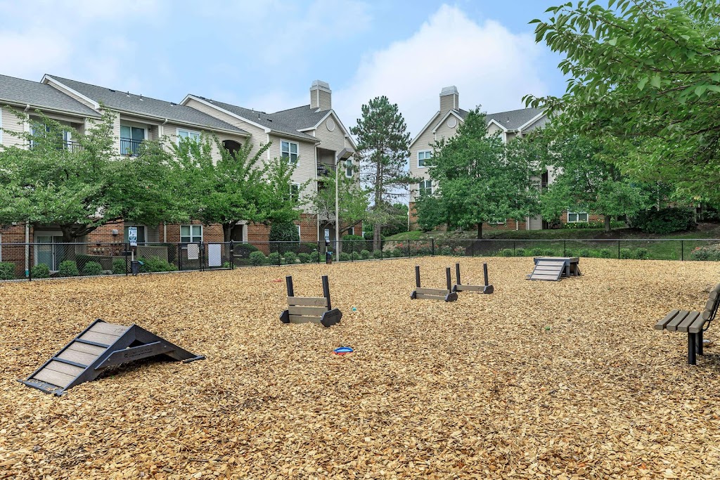 Loudoun Heights Apartments | 20300 River Ridge Terrace, Ashburn, VA 20147, USA | Phone: (703) 343-9173