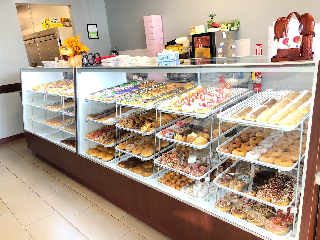 Judys Donuts | 6733 N Riverside Dr #107, Fresno, CA 93722, USA | Phone: (559) 978-3185