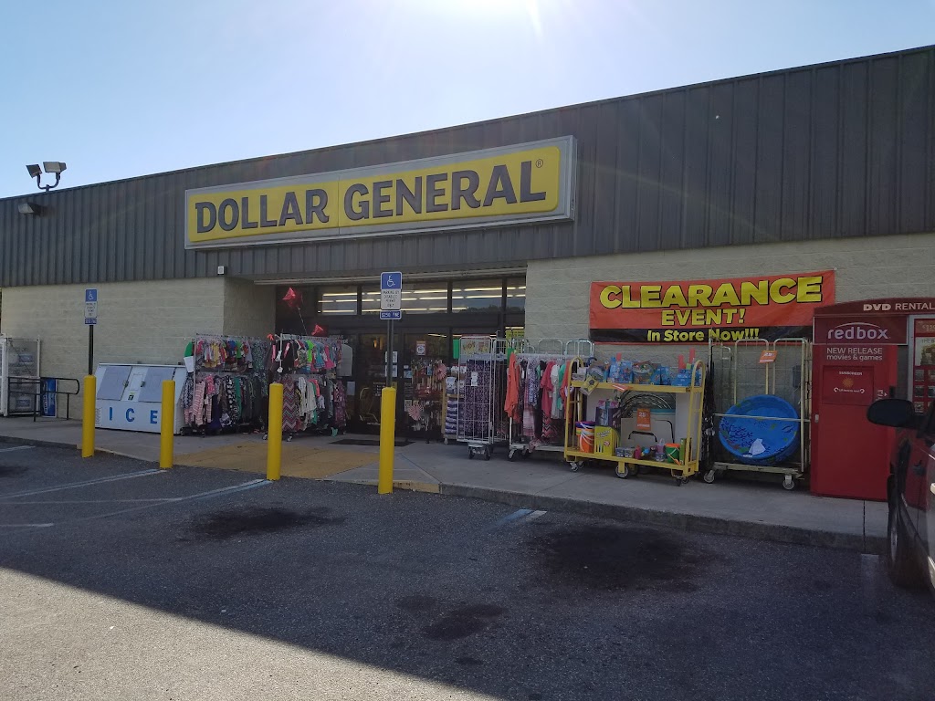 Dollar General | 22712 US-301 N, Lawtey, FL 32058 | Phone: (904) 552-4325