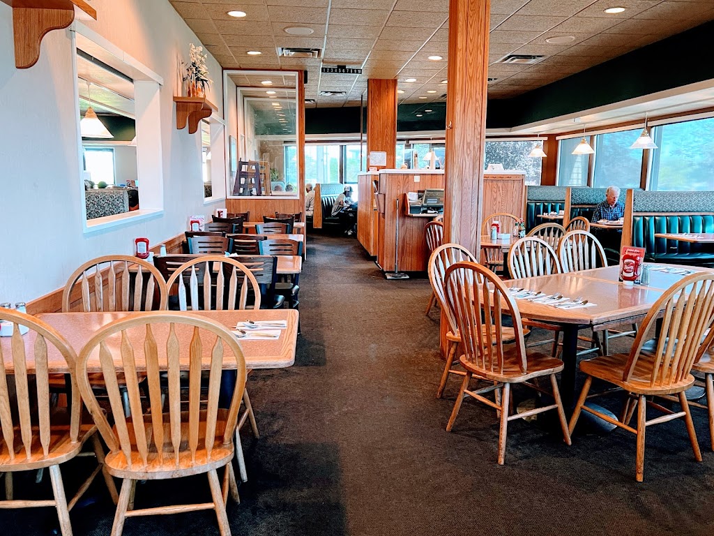 Sharis Cafe and Pies | 1807 Caldwell Blvd, Nampa, ID 83651, USA | Phone: (208) 442-9631