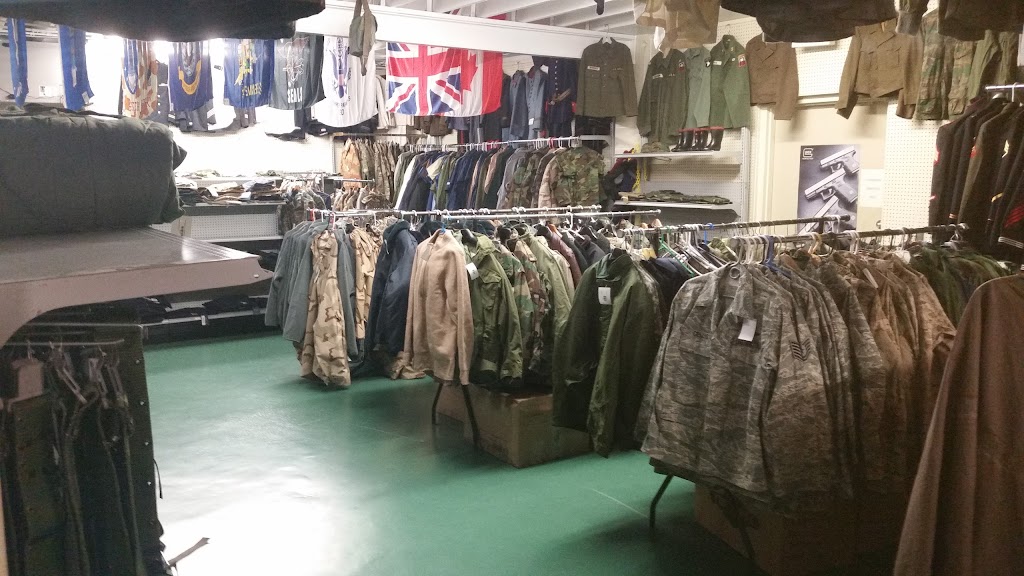 Vets Army & Navy Surplus | 819 N Florida Ave, Lakeland, FL 33801, USA | Phone: (863) 682-1805