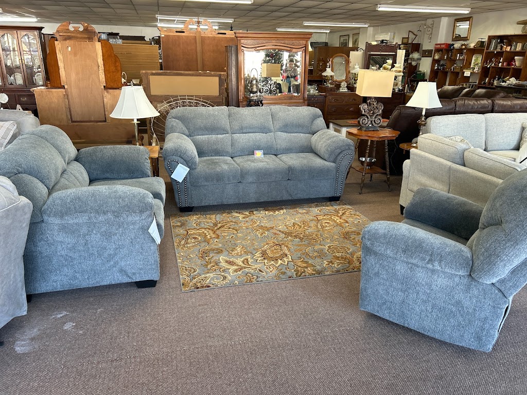 S & A Furniture | 216 E 2nd St, Perryville, KY 40468, USA | Phone: (270) 692-4400