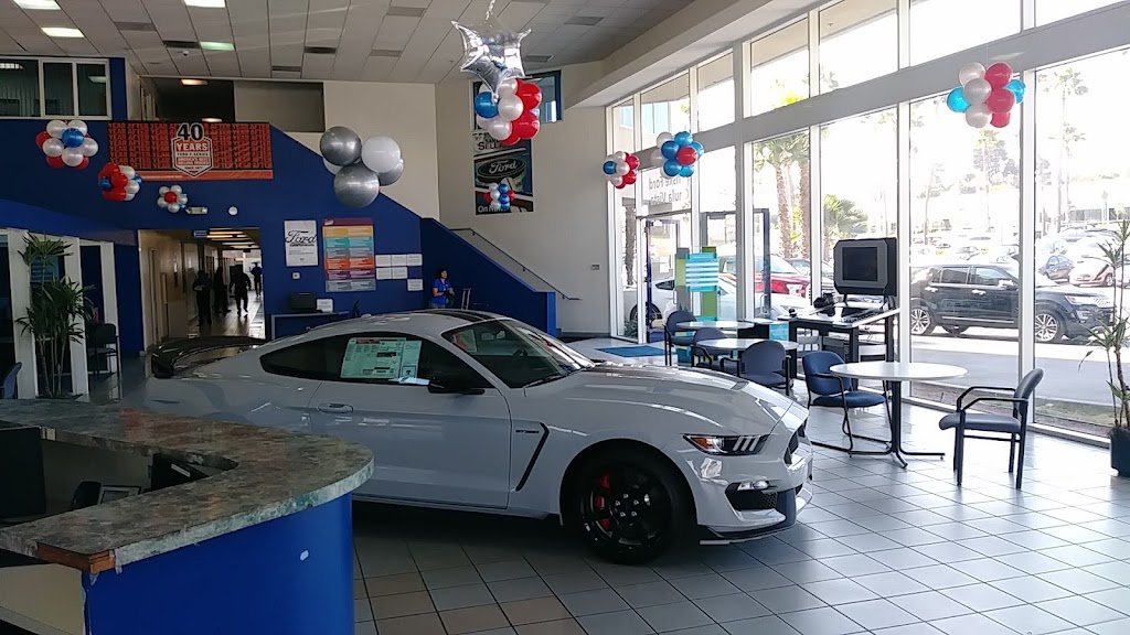 Chula Vista Ford | 560 Auto Park Dr, Chula Vista, CA 91911, USA | Phone: (619) 489-5334