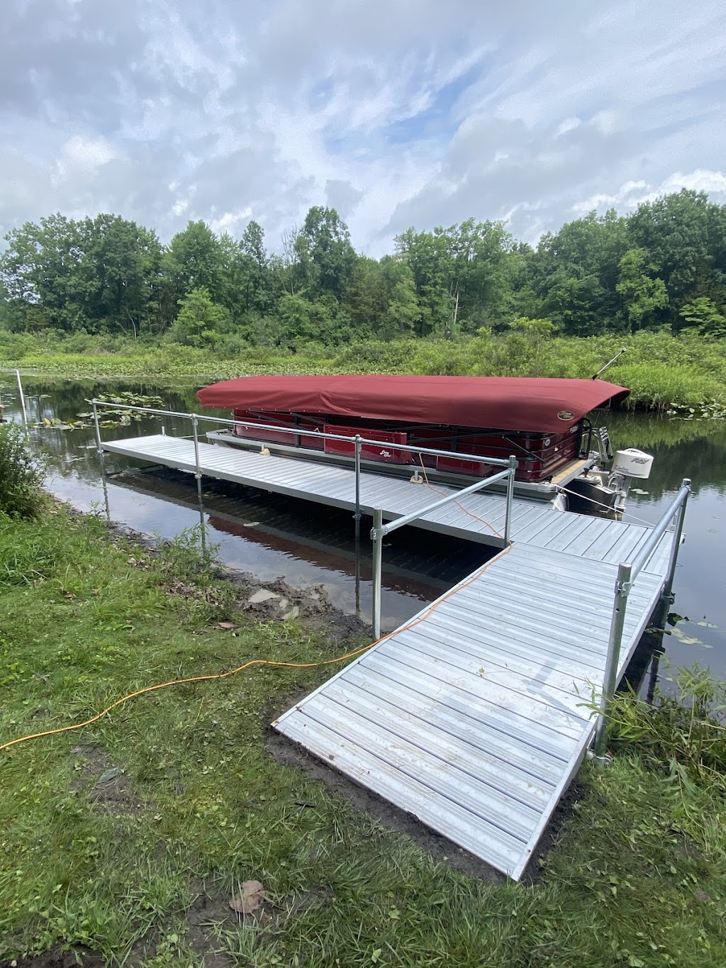 Irish Hills Dock Service LLC | 13640 Slee Rd, Manitou Beach, MI 49253, USA | Phone: (517) 270-6506