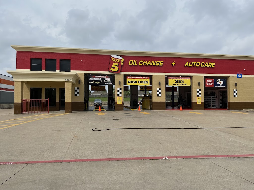 Take 5 Oil Change | 8624 S Hulen St, Fort Worth, TX 76123, USA | Phone: (817) 717-8110