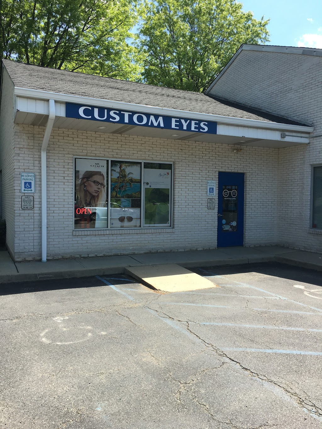 Custom Eyes | 162 Summerhill Rd, East Brunswick, NJ 08816, USA | Phone: (732) 613-3937