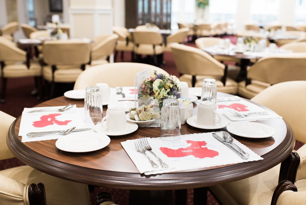 Julian Estates Gracious Retirement Living | 13305 94th Ave E, Puyallup, WA 98373, USA | Phone: (253) 845-3232