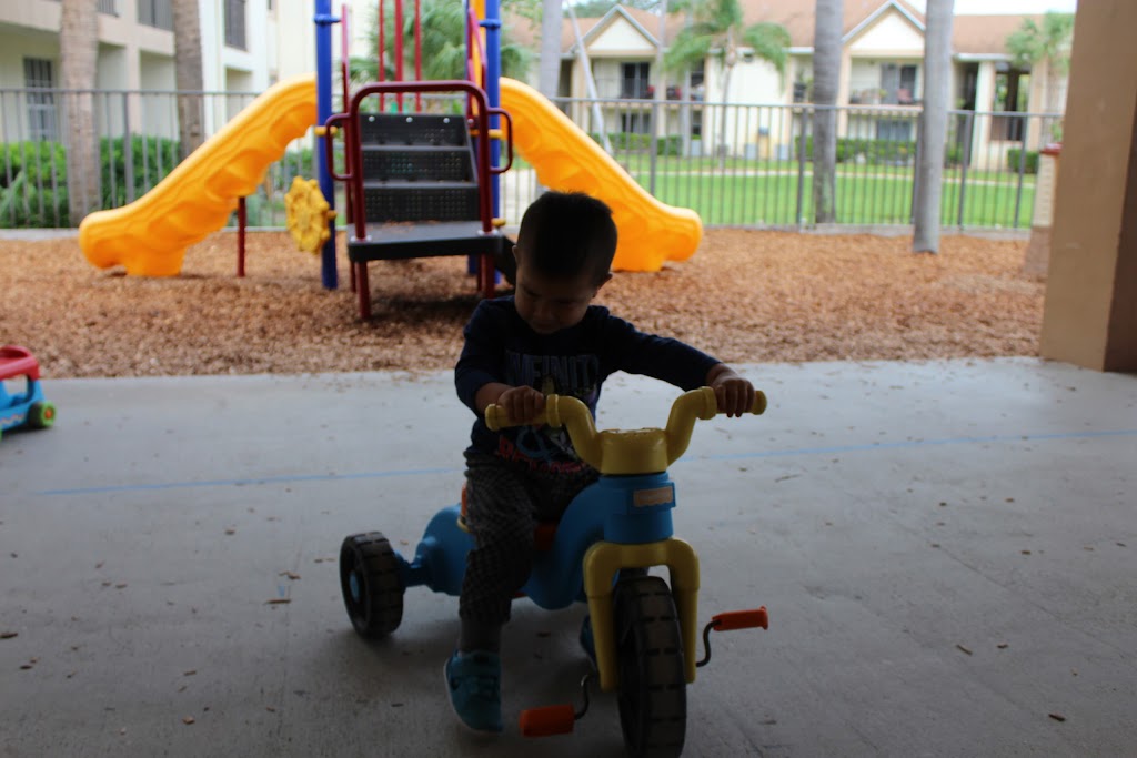 International Montessori Kids center | 602 Anderson Cir, Deerfield Beach, FL 33441, USA | Phone: (954) 482-0880