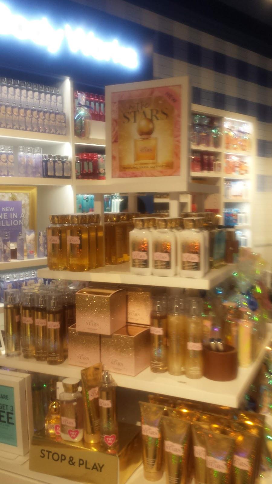 Bath & Body Works | 3000 Grapevine Mills Pkwy, Grapevine, TX 76051, USA | Phone: (972) 691-8559