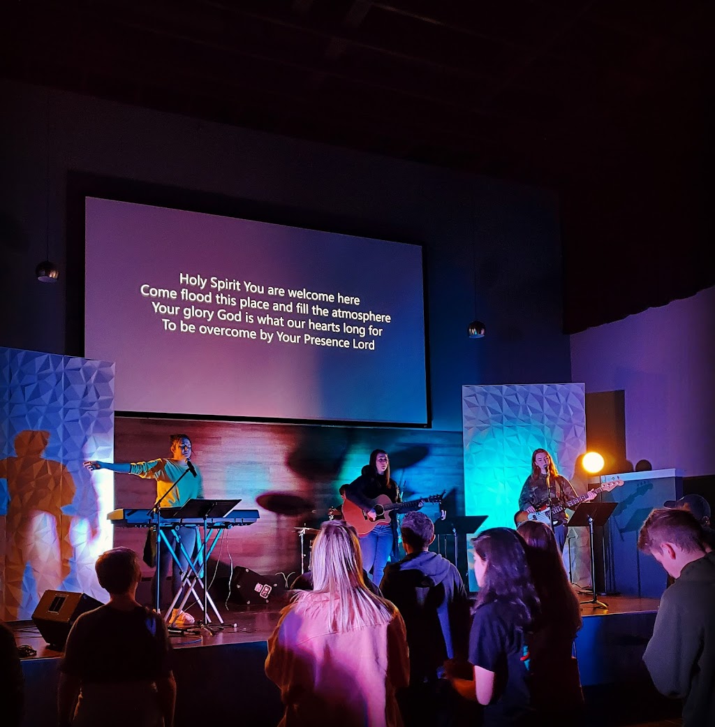 Sunnyside Foursquare Church | 13231 SE Sunnyside Rd, Clackamas, OR 97015, USA | Phone: (503) 698-5555