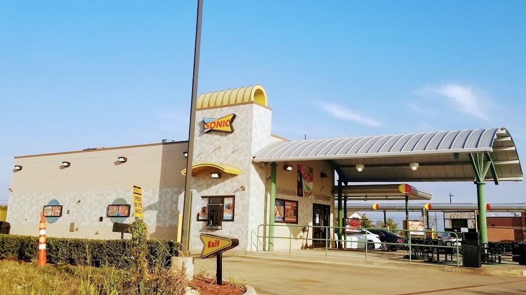 Sonic Drive-In | 470 Fm 156 South, 470 FM156, Haslet, TX 76052, USA | Phone: (817) 439-8589