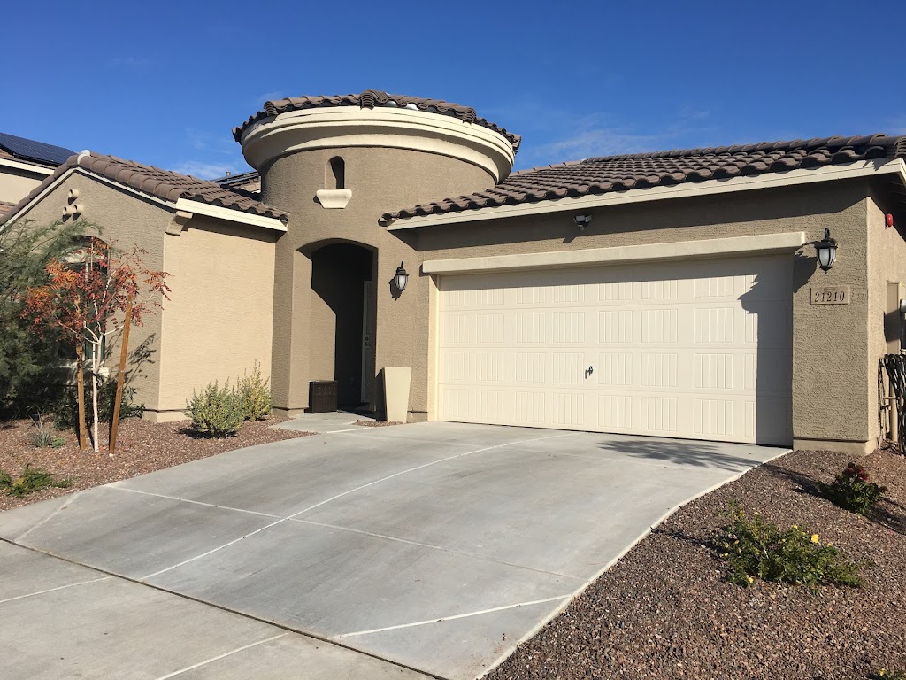 At Home At Sienna Hills | 21210 W Holly St, Buckeye, AZ 85396, USA | Phone: (623) 888-6337