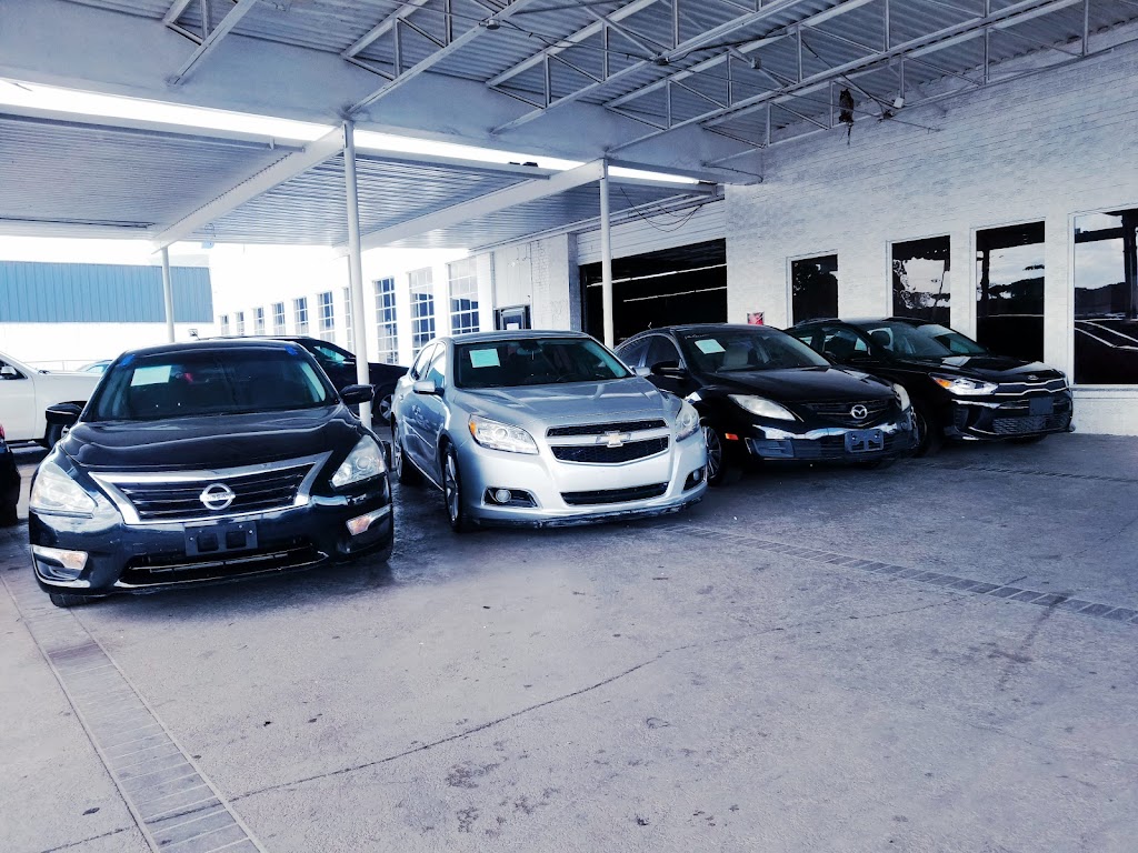 MI GENTE AUTO FINANCE | 711 E Division St, Arlington, TX 76011, USA | Phone: (682) 305-1955