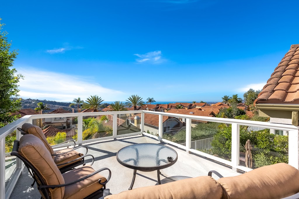 Michelle Wilson Realtor | 209 Avenida Del Mar #104, San Clemente, CA 92672, USA | Phone: (949) 482-5505