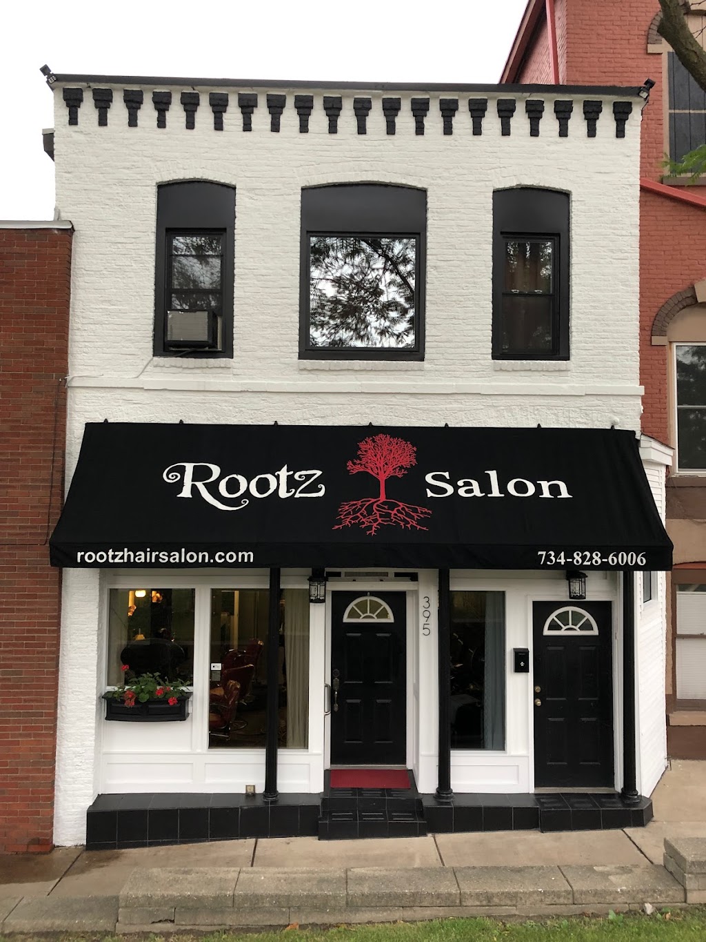 Rootz Hair Salon | 395 W Monroe St, Dundee, MI 48131, USA | Phone: (734) 828-6006