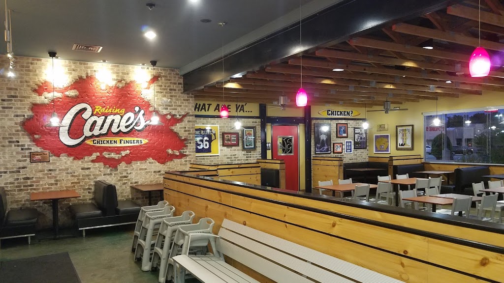 Raising Canes Chicken Fingers | 2364 S Range Ave, Denham Springs, LA 70726, USA | Phone: (225) 667-1919