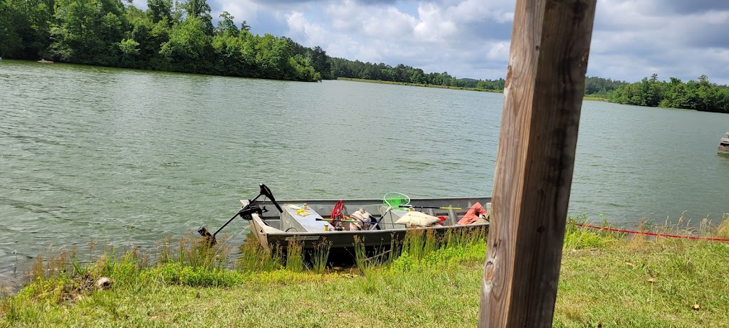 Bibb County Lake | 1147 Walter Owens, Parkway, West Blocton, AL 35184 | Phone: (205) 938-2318