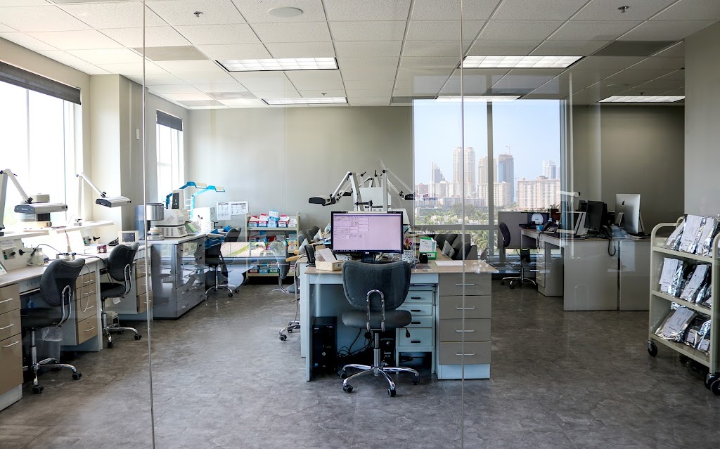 Dental Lab Miami | 3363 NE 163rd St STE 804, Miami, FL 33160, USA | Phone: (305) 940-4040