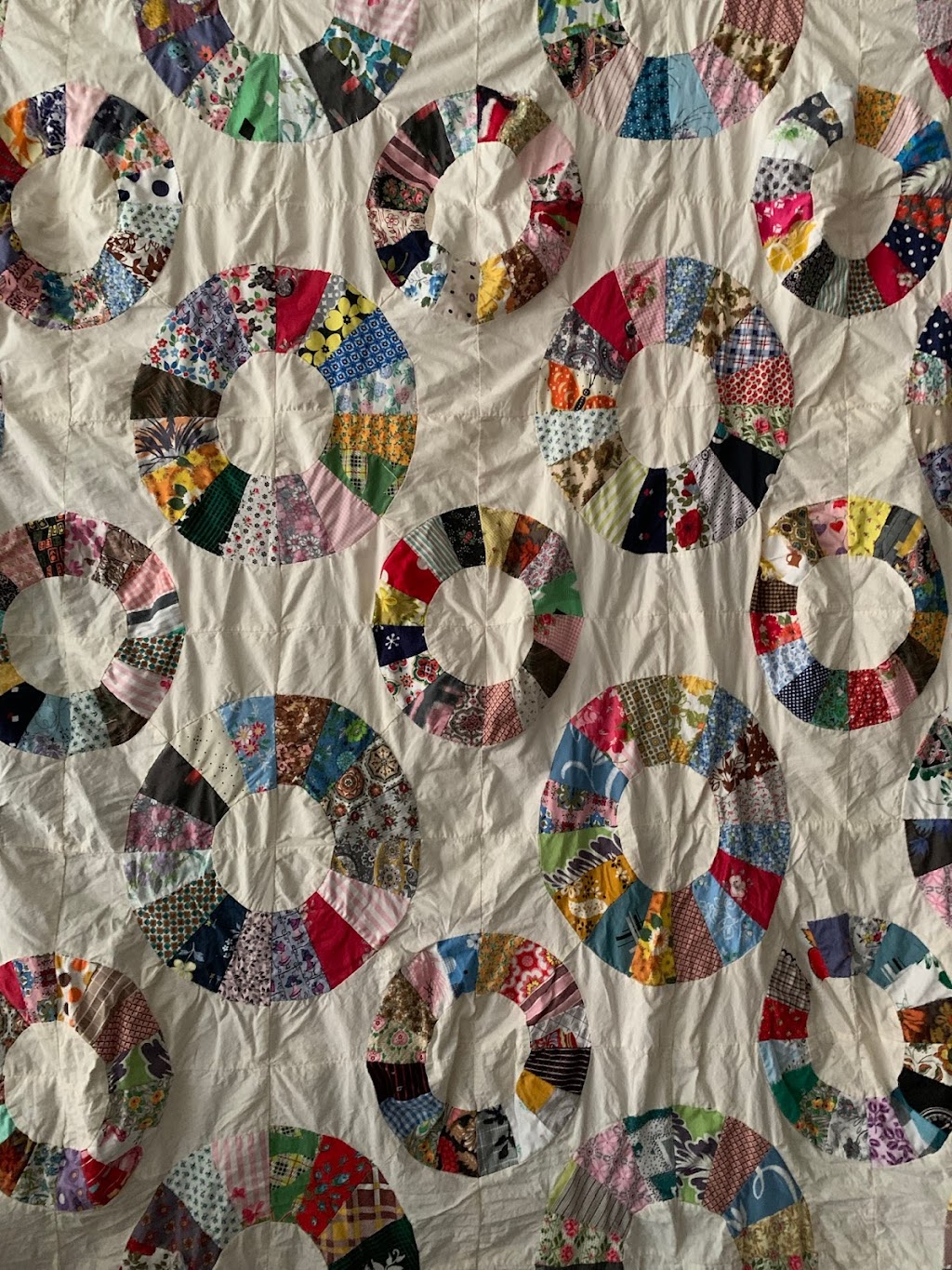 Minervas Treasures | 112 N Main St, Fairmount, IN 46928, USA | Phone: (765) 380-0270