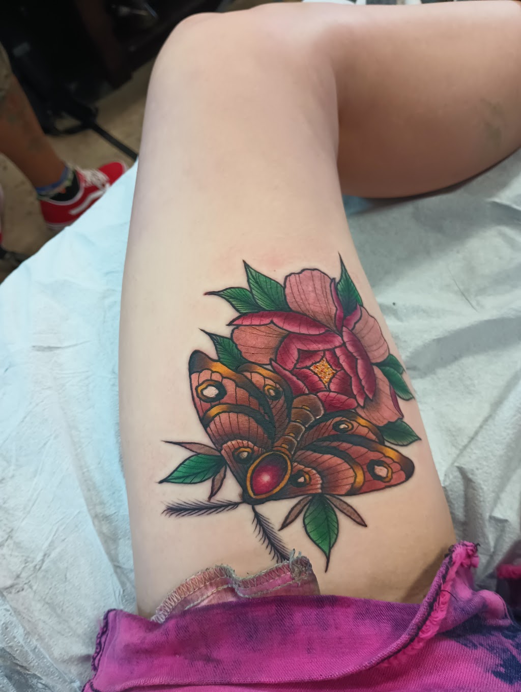 Sacred Owl Tattoo Studio | 3125 Penryn Rd #330, Penryn, CA 95663, USA | Phone: (916) 259-2691