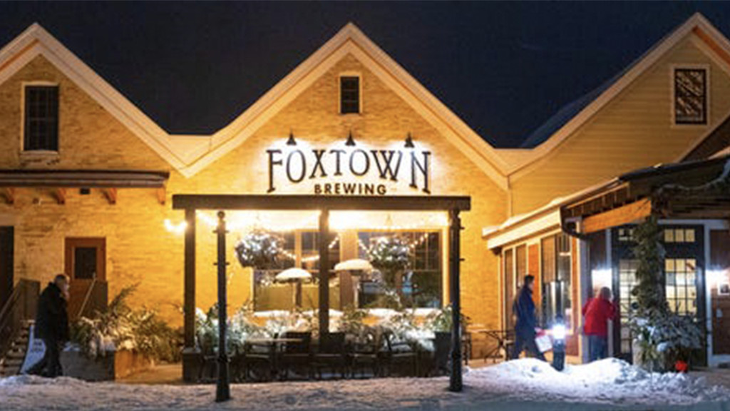 Foxtown Brewing | 6411 W Mequon Rd, Mequon, WI 53092, USA | Phone: (262) 292-5700