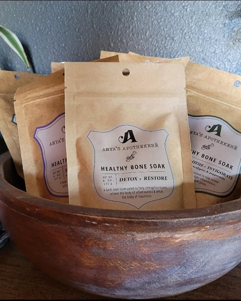 Flora Massage + Wellness Studio | 200 E Rentz St, Weatherford, TX 76086, USA | Phone: (682) 999-9323