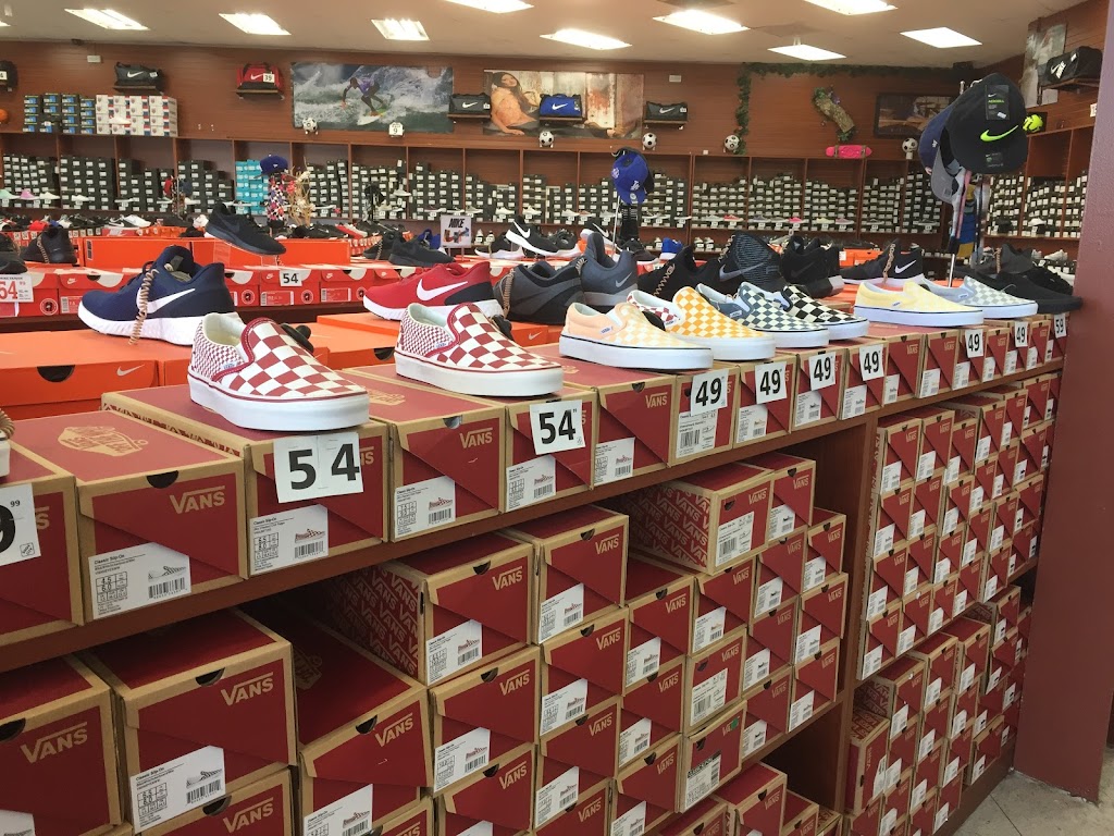 Shoe City - Stanton | 7041 Katella Ave, Stanton, CA 90680, USA | Phone: (714) 828-6488