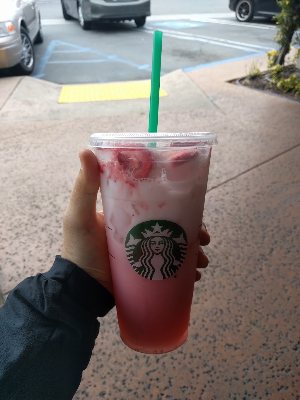 Starbucks | 21209-A Hawthorne Blvd Unit 107-42, Torrance, CA 90503, USA | Phone: (310) 316-2719