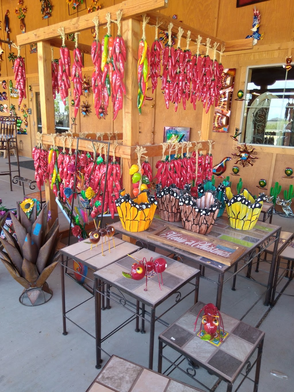 Pottery Place Warehouse & Metal Art | 17587 W Grand Ave, Surprise, AZ 85387, USA | Phone: (623) 214-9080