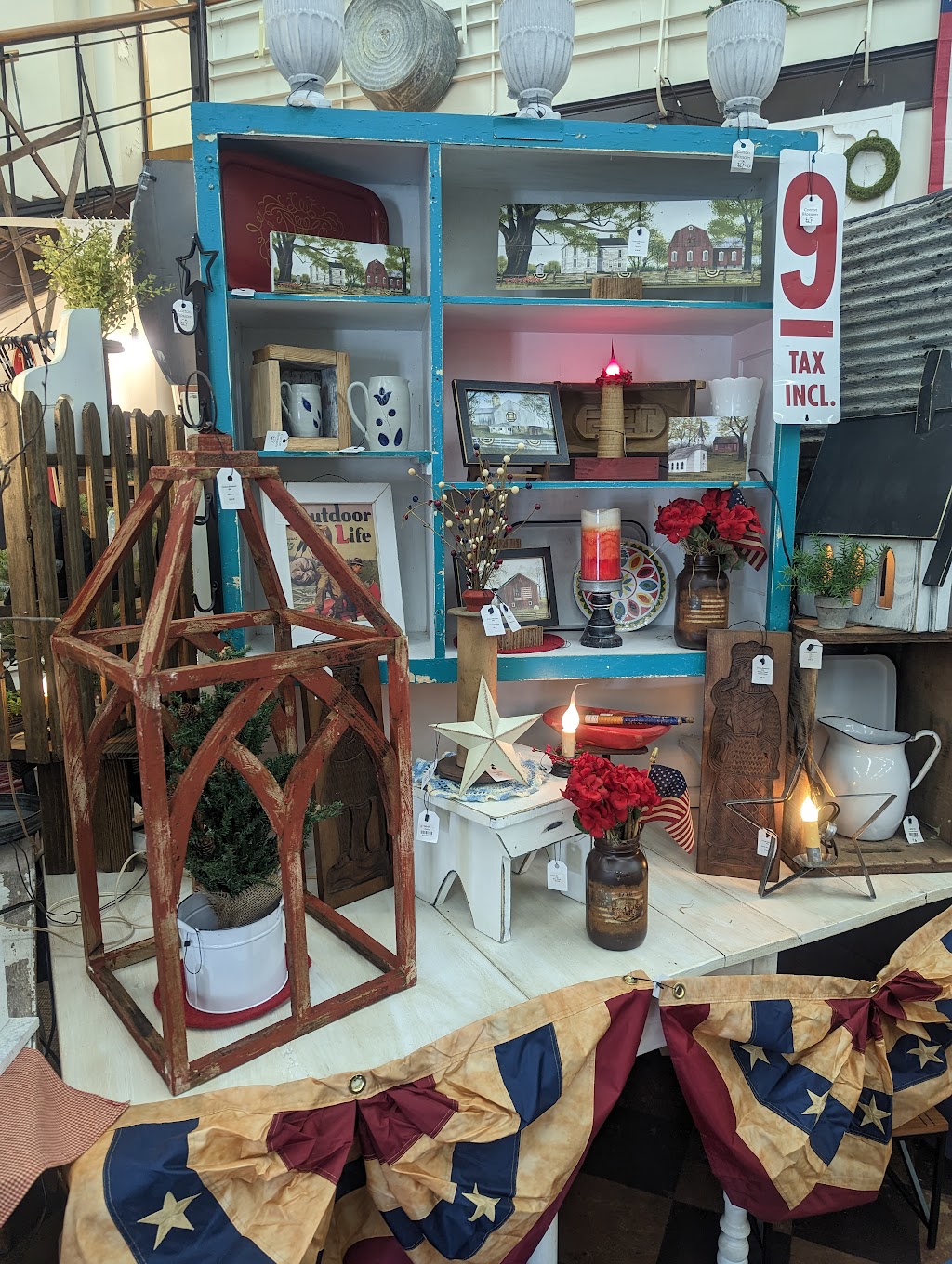 Southern Paradise Antiques & Thrift | 105 S 13th St, Erwin, NC 28339, USA | Phone: (910) 694-3100