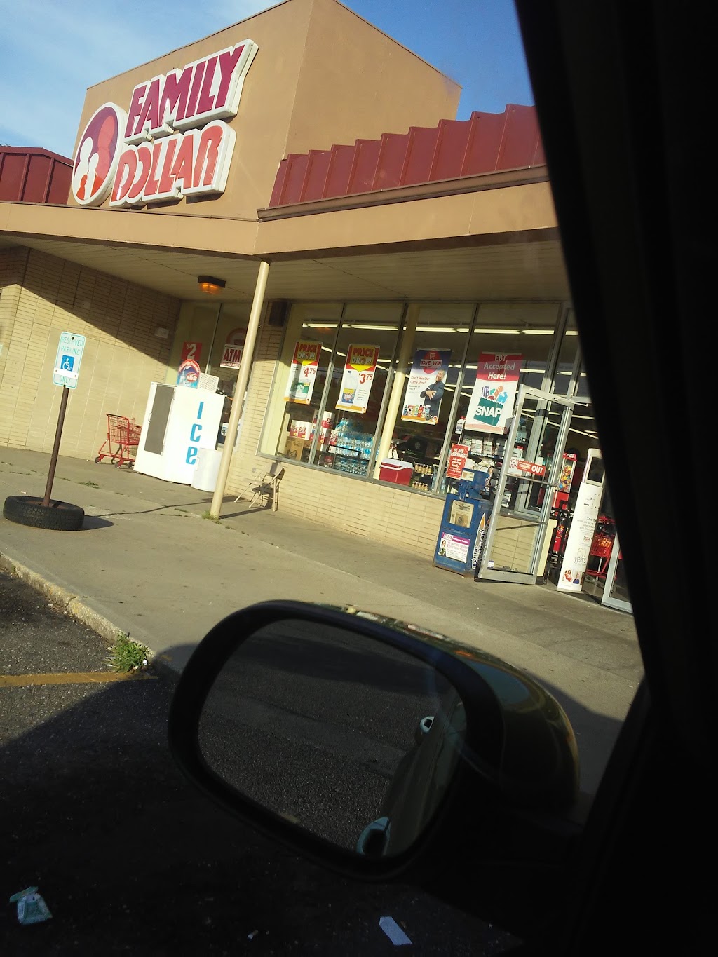 Family Dollar | 1230 Wooster Rd W, Barberton, OH 44203, USA | Phone: (330) 983-0027