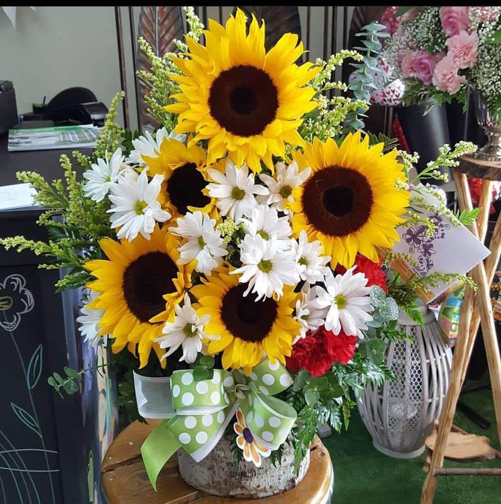 Happy Day Floral Creations | 4945 Stone Fls Ctr Ctr, OFallon, IL 62269, USA | Phone: (618) 715-0807
