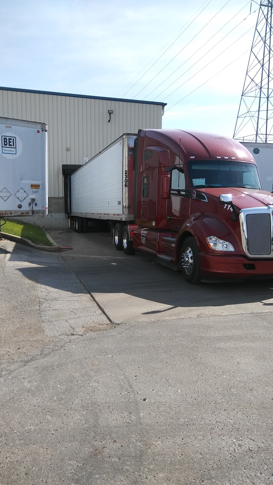 OHIO FREIGHT SOLUTIONS LLC | 445 W North Bend Rd, Cincinnati, OH 45216 | Phone: (513) 761-5100