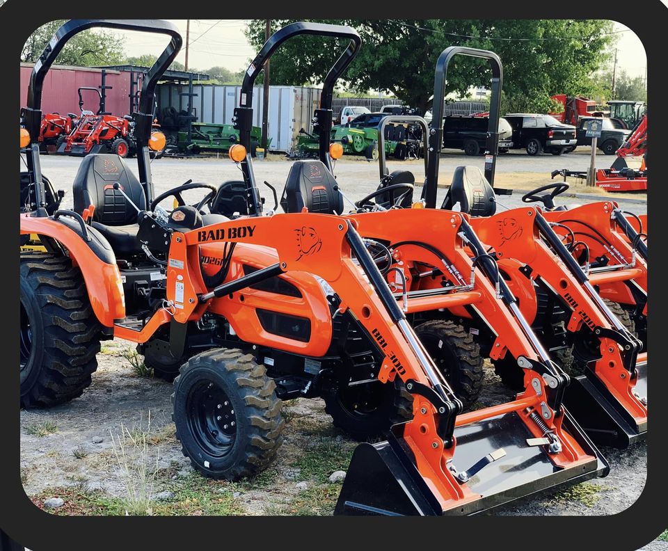 Three Rivers Equipment Sales LLC | 4111 Weatherford Hwy, Granbury, TX 76049, USA | Phone: (817) 736-1165