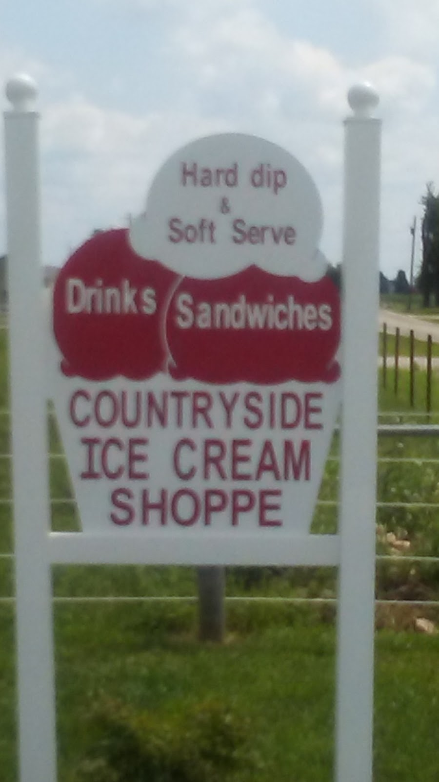 Countryside icecream shoppe | 11925 W 700 S, Millersburg, IN 46543, USA | Phone: (260) 215-5211