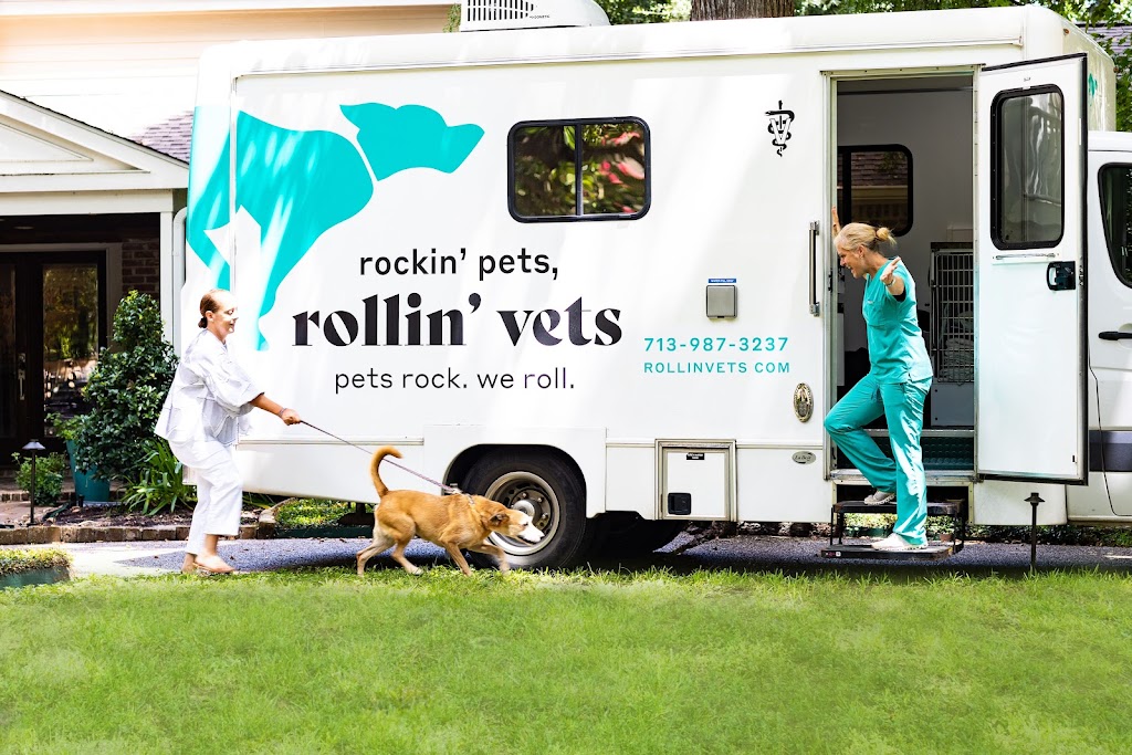 Rockin Pets, Rollin Vets | 5519 Farm to Market Rd 1488 Unit D, Magnolia, TX 77354, USA | Phone: (713) 987-3237