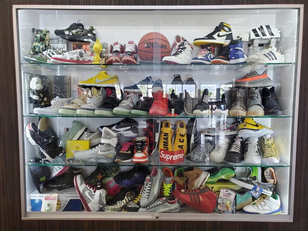 PRIVATE SNEAKERS - FULLERTON | 1340 E Chapman Ave, Fullerton, CA 92831, USA | Phone: (714) 853-1078