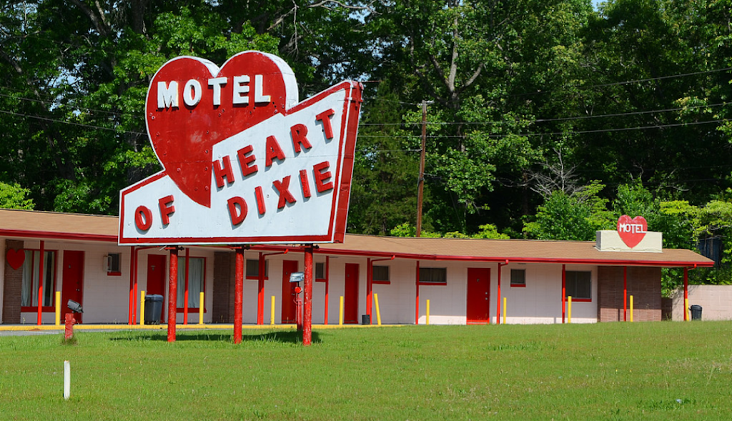 Heart of Dixie Motel | 1775 E South St, Dadeville, AL 36853 | Phone: (256) 825-4236