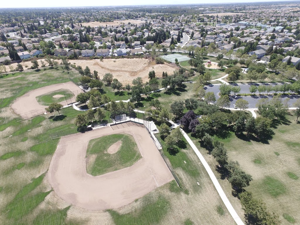 Jones Family Park | 8840 Shasta Lily Dr, Elk Grove, CA 95624, USA | Phone: (916) 405-5300