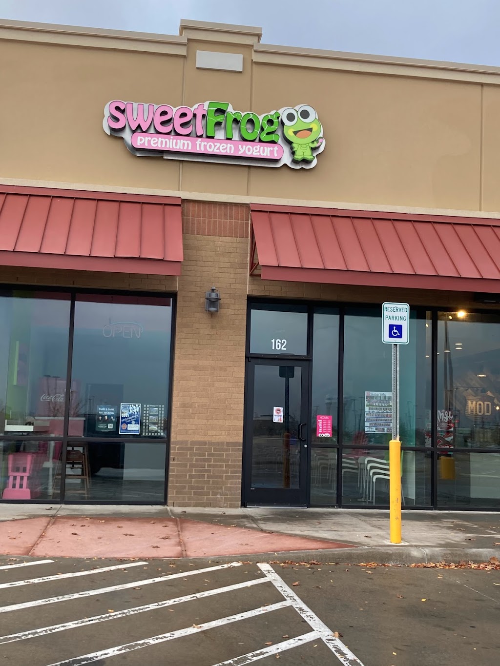 sweetFrog | 2210 FM 663 #162, Midlothian, TX 76065, USA | Phone: (972) 775-5333