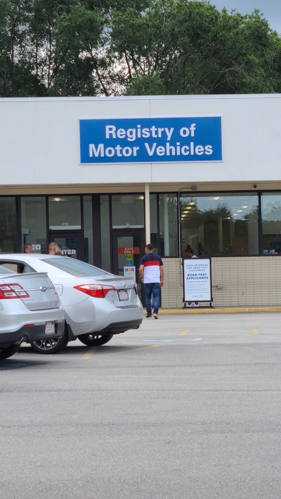 Massachusetts Registry of Motor Vehicles | 229c Lincoln Ave, Haverhill, MA 01830, USA | Phone: (857) 368-8000