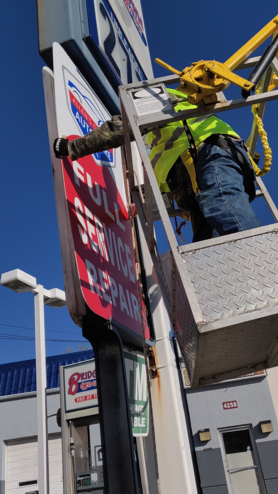 Anchor Sign & Awning | 407 Blade Ave, Cincinnati, OH 45216, USA | Phone: (513) 394-9943